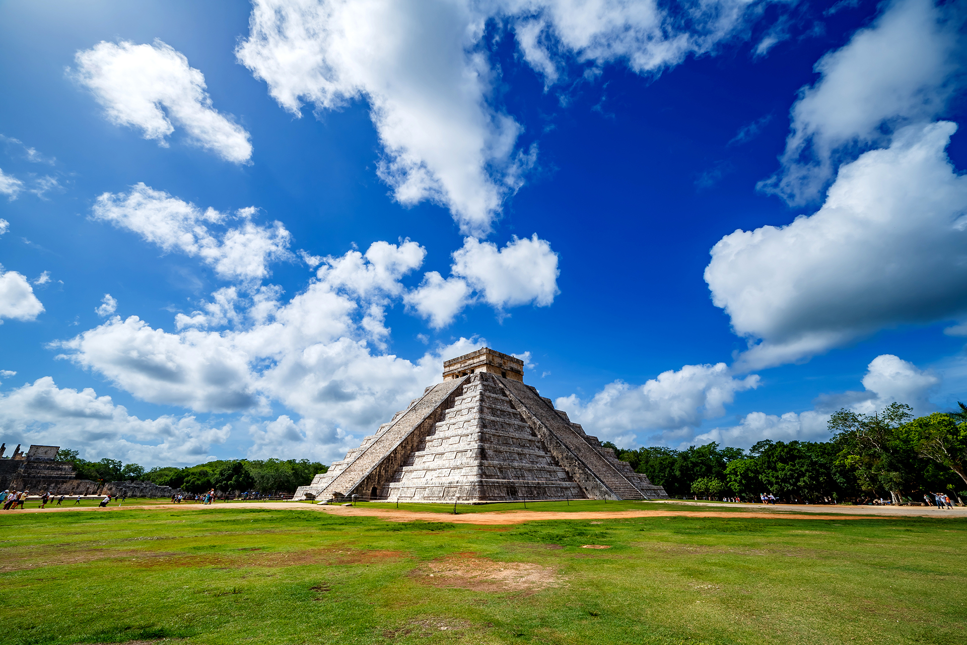 A breathtaking view of the pyramid in the archaeological site of Chichen Itza in Yucatan, Mexico